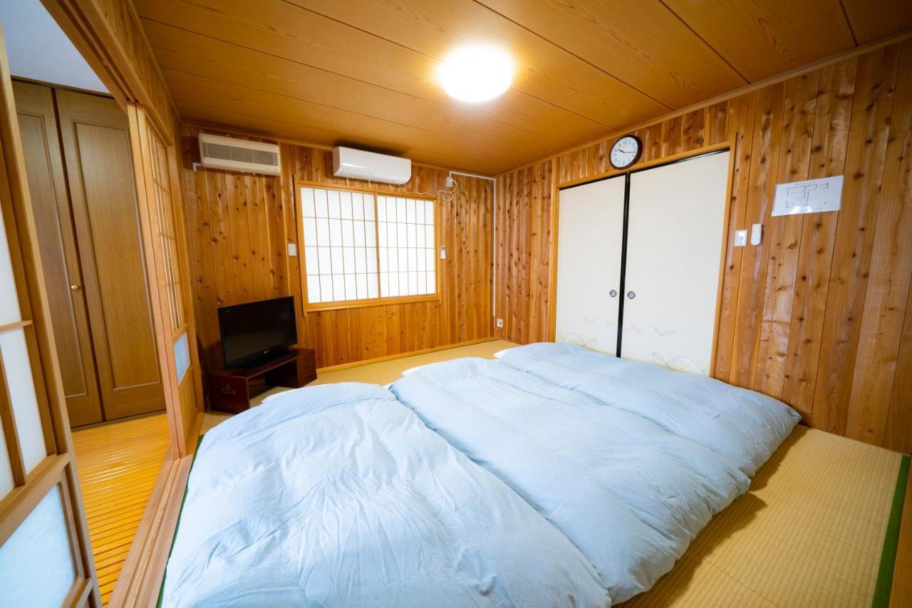 Вілла Hachijyo-Island Blue Eight -八丈島ブルーエイト- Mitsune Екстер'єр фото